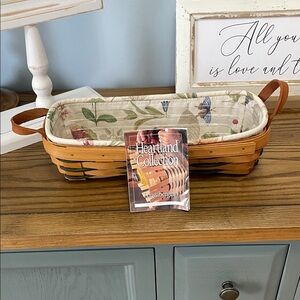 Longaberger Heartland Collection Hand woven muffin basket with fabric liner and